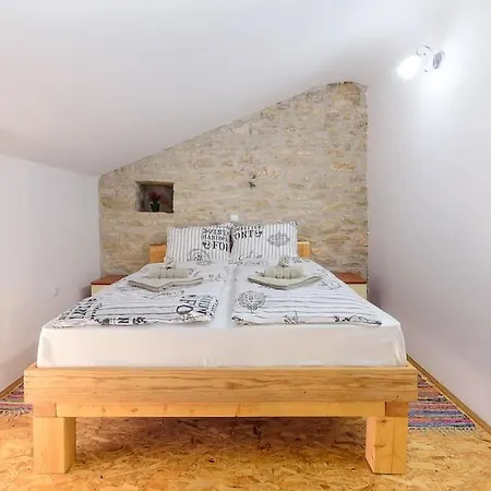 House Istrian Rose By Istrialux Villa